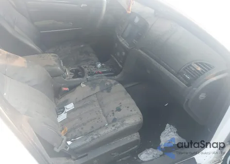 2018 Chrysler 300 300S z USA, uszkodzony, nr VIN 2C3CCABG8JH319748